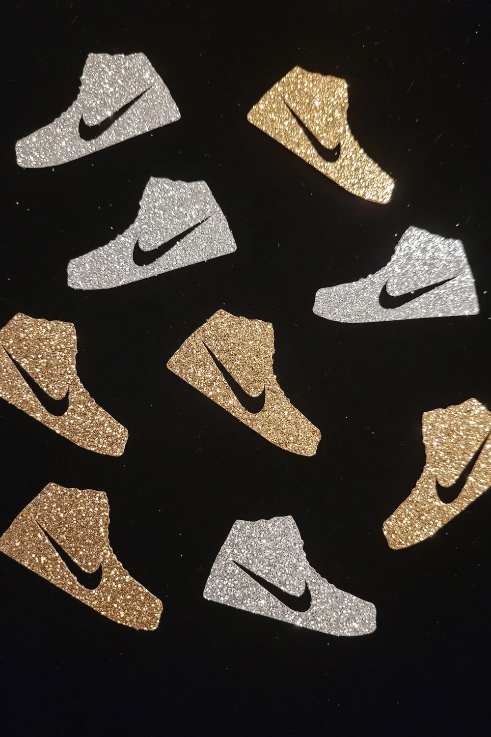 Sneaker Ball Confetti